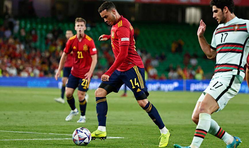 JackeyLove在西班牙队比赛中败北，连败引发热议！